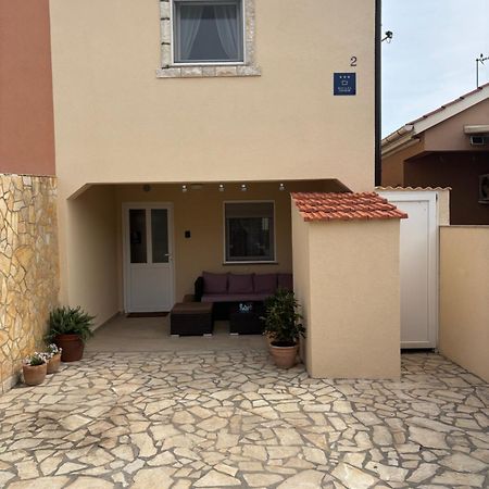 Holiday House Matej วีร์ ภายนอก รูปภาพ