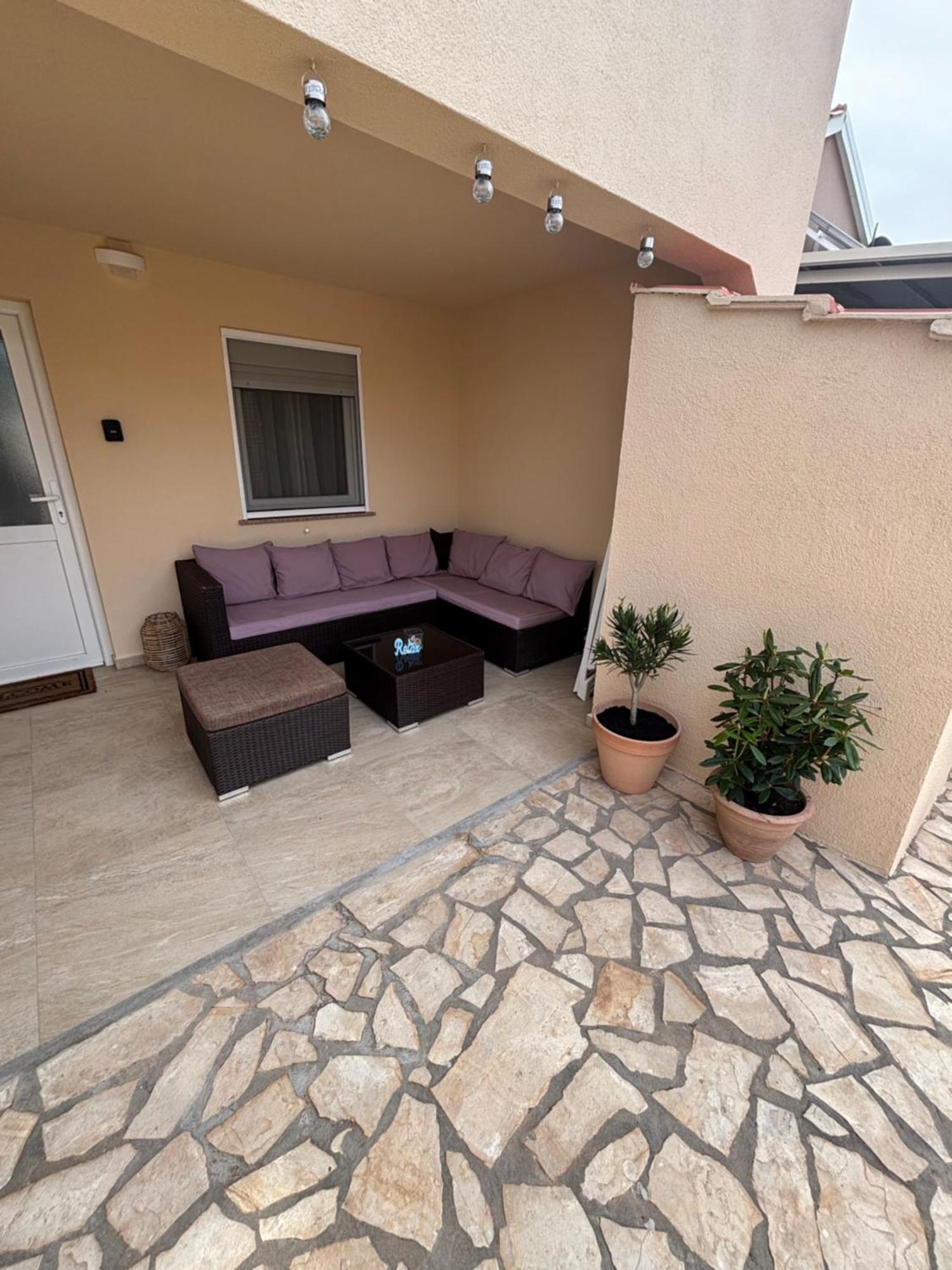 Holiday House Matej วีร์ ภายนอก รูปภาพ