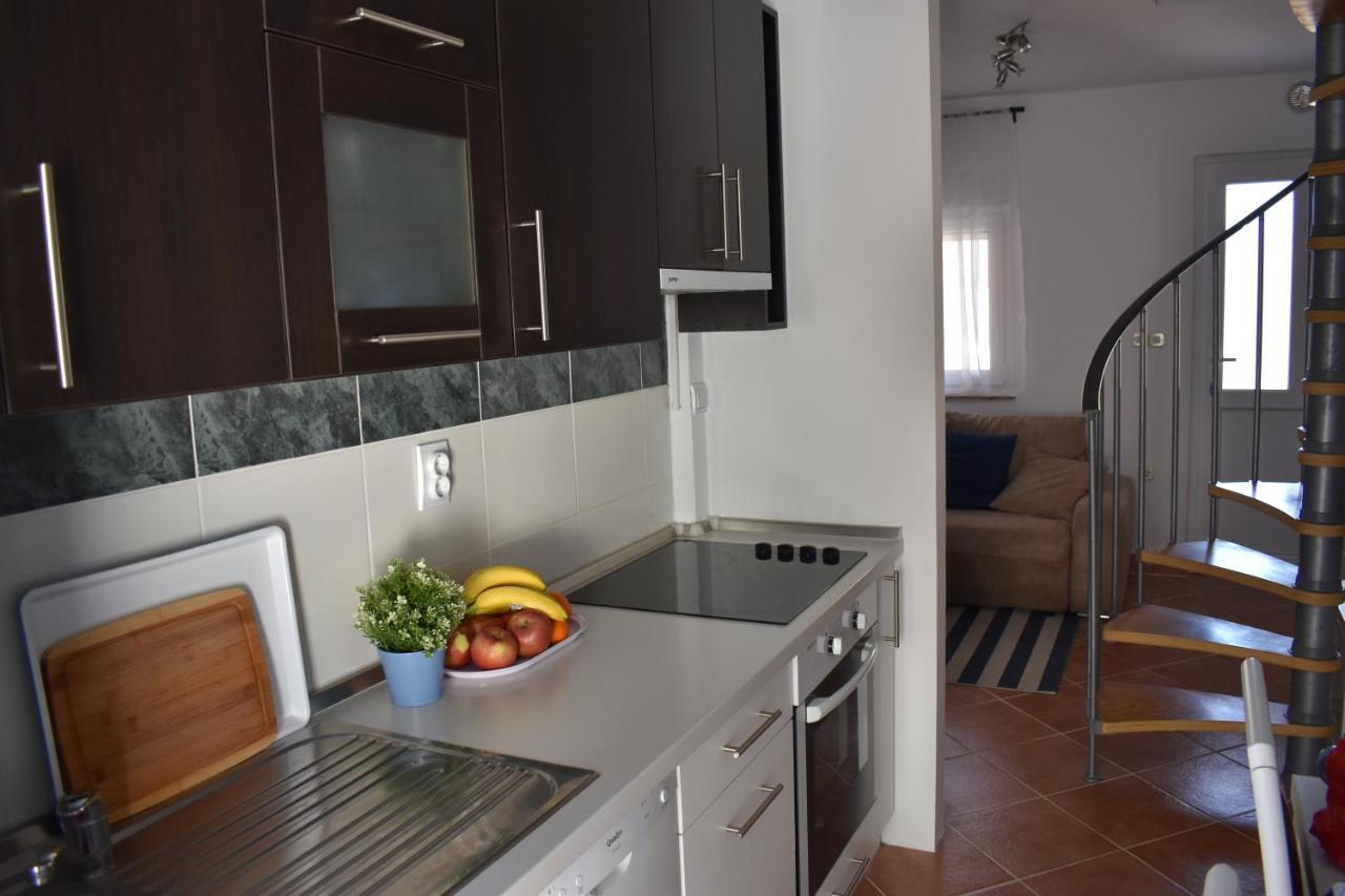 Holiday House Matej วีร์ ภายนอก รูปภาพ