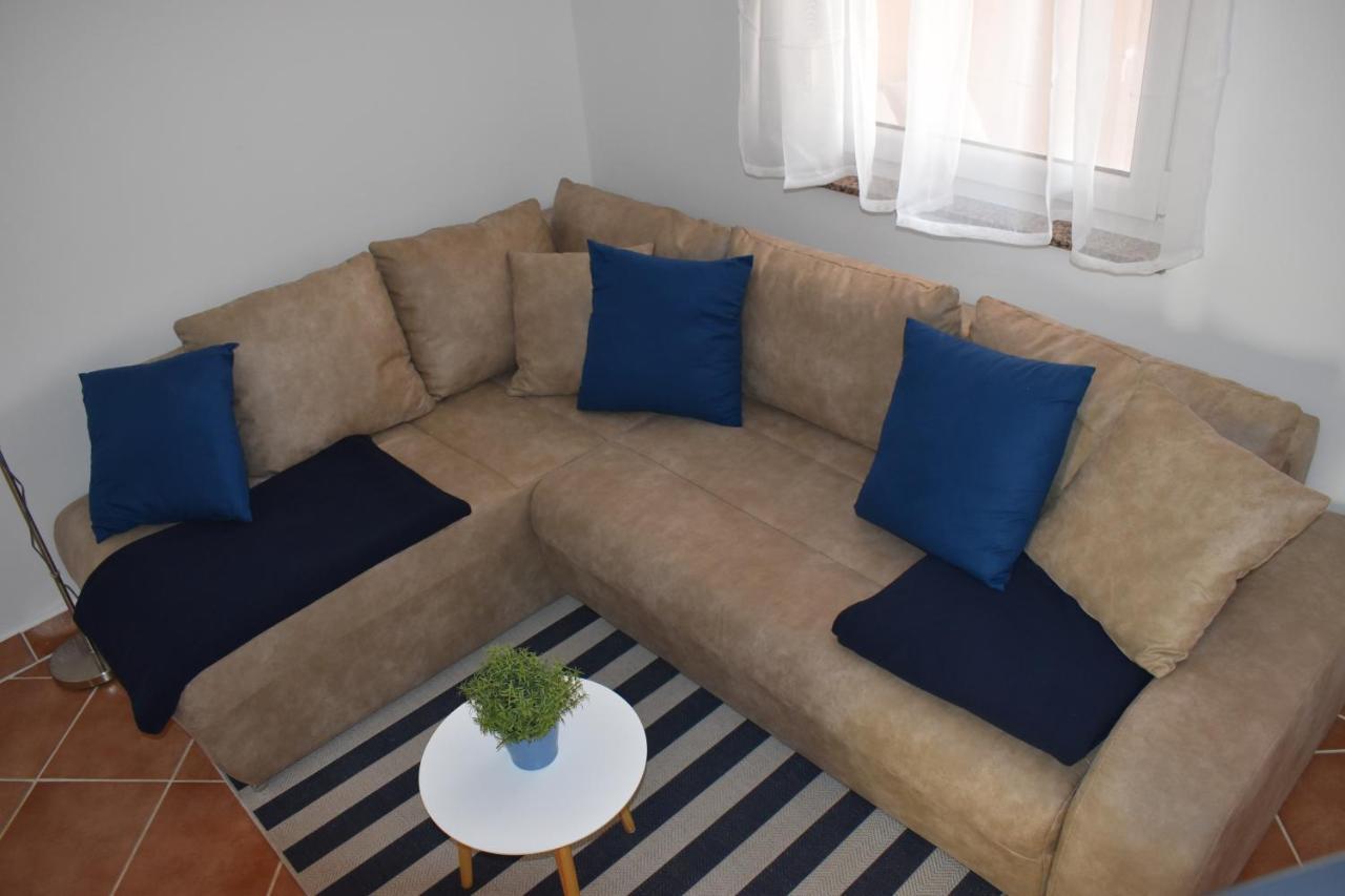 Holiday House Matej วีร์ ภายนอก รูปภาพ