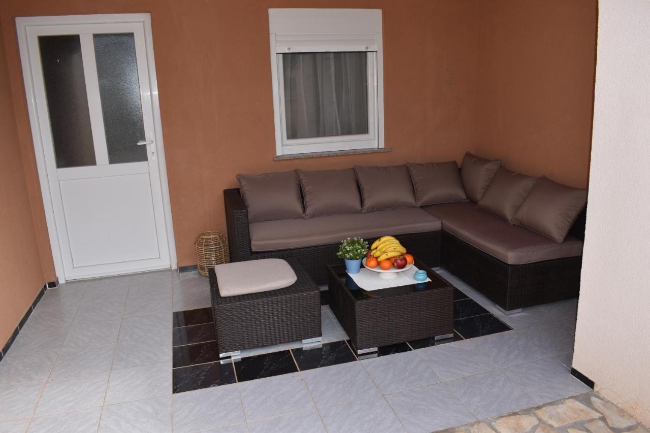 Holiday House Matej วีร์ ภายนอก รูปภาพ